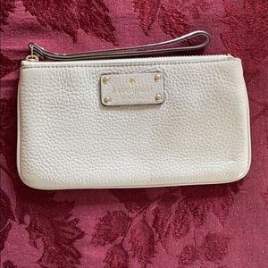 Kate Spade tan wristlet